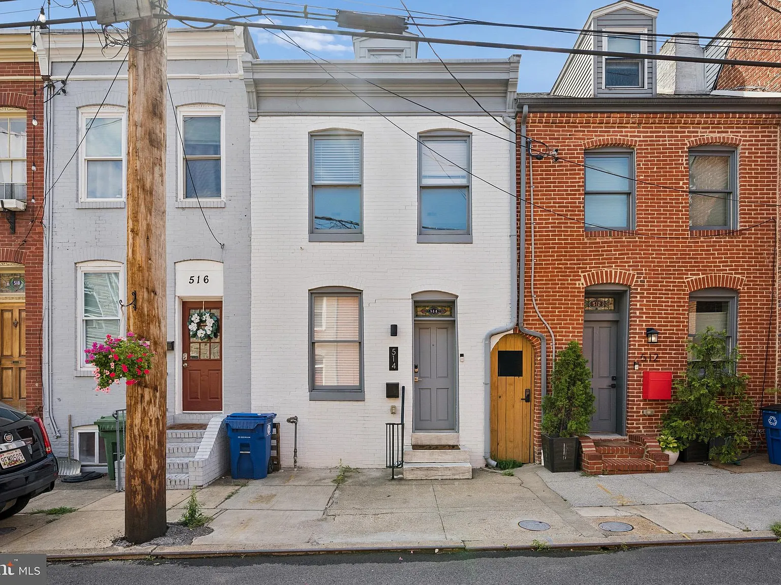 3 bed, 1900 sqft, $3,600 — Photo 2