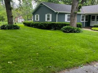 7409 Chesterfield Rd, Crystal Lake, IL 60012