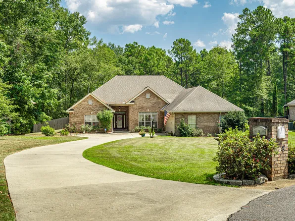 8 Meriwether Cir, Hattiesburg, MS 39402
