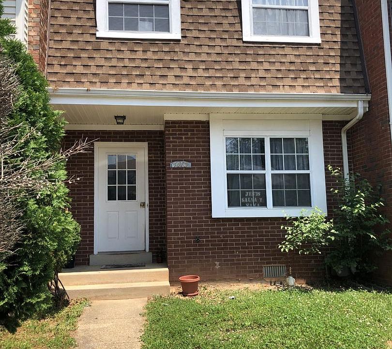 1st image of 4410 Eames Ln