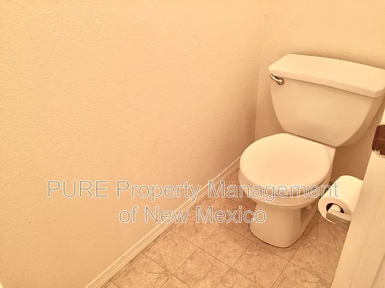 5609 Crown Ridge Rd NW — Photo 14