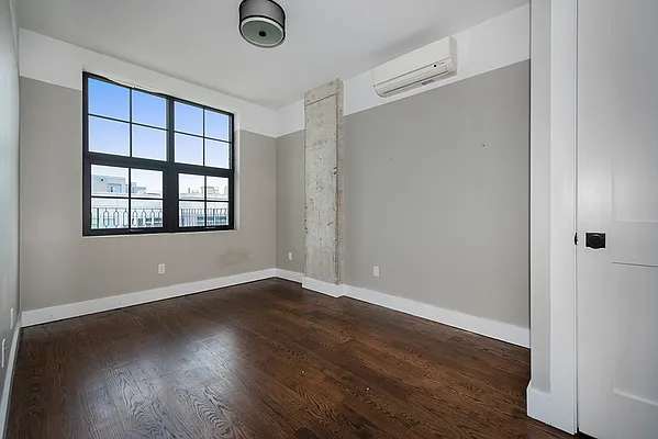 Rented by Compass | media 43