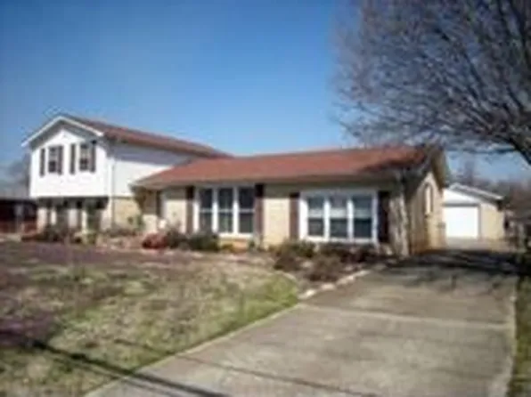 7702 Logan Dr SW, Huntsville, AL 35802