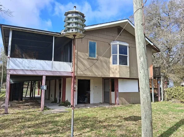 6355 S Dolphin Dr, Floral City, FL 34436