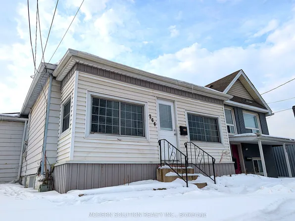 266 Beach Rd, Hamilton, ON L8L 4B2