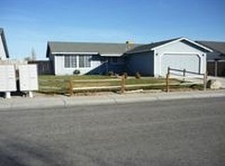 573 Yellow Jacket Rd, Dayton, NV 89403