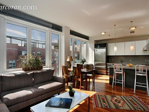 2nd image of 125 W 21st St Ph A