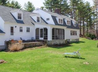 372 Wentworth Rd, New Castle, NH 03854