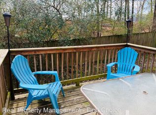 1897 W Stone St APT 1, Fayetteville, AR 72701