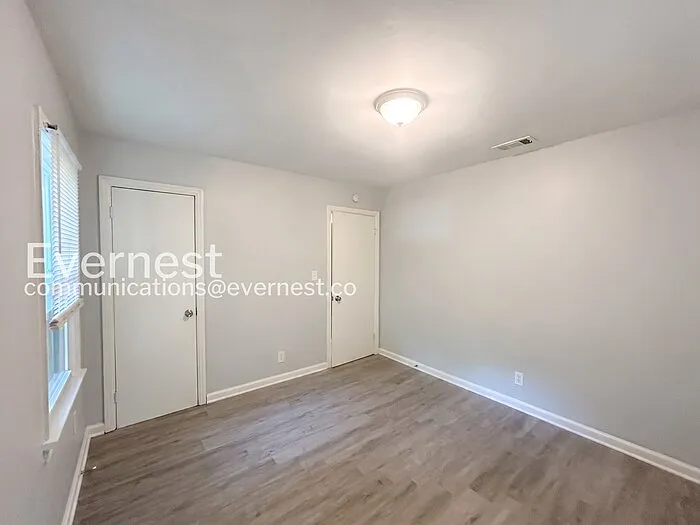 386 Lindsey Dr SE — Photo 13