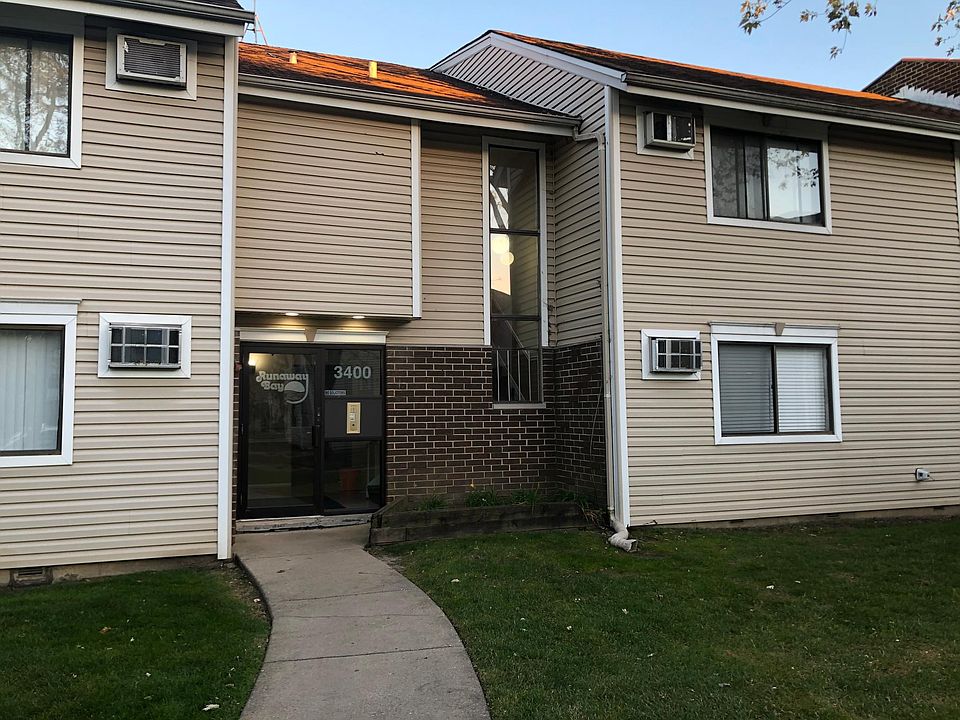 1st image of 3400 Bayside Dr Unit 2