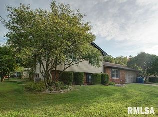 200 Nottingham Rd, Springfield, IL 62704