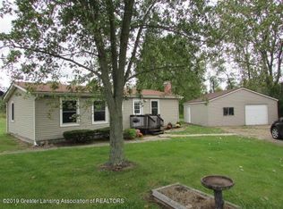 643 W Five Point Hwy, Charlotte, MI