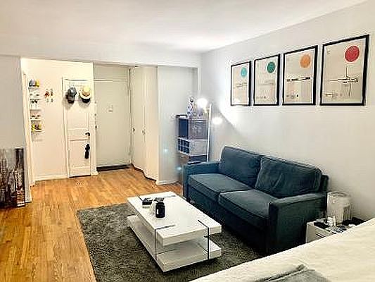 1st image of 229 E 28th St APT 4E