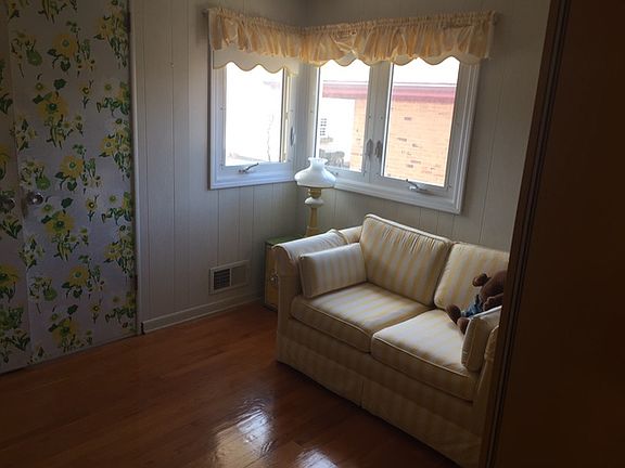 5th image of 3707 W Wallen Ave