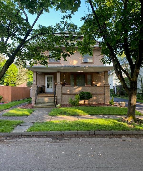 1st image of 454 Livingston St