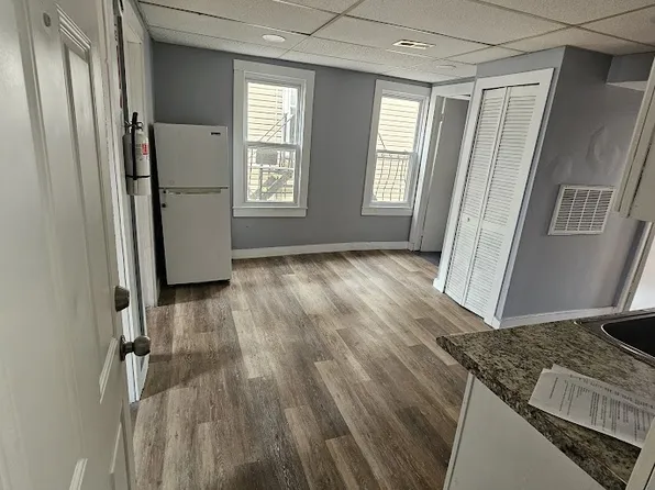 66 Clinton St, Paterson, NJ