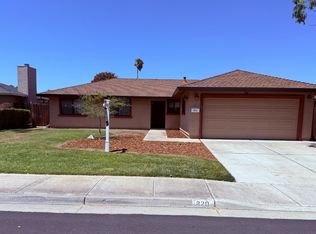 820 Neil Dr, Hollister, CA