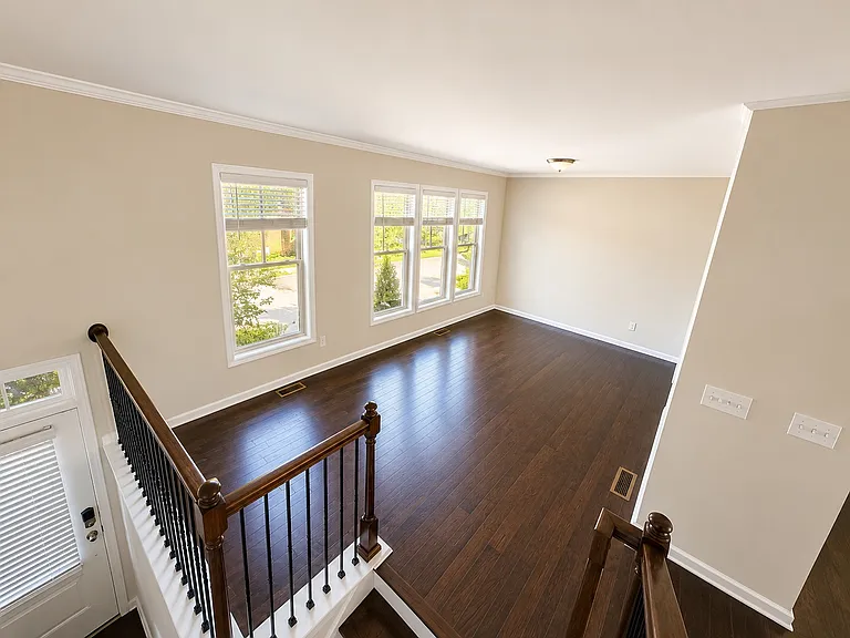 521 Sunset Park Dr — Photo 6
