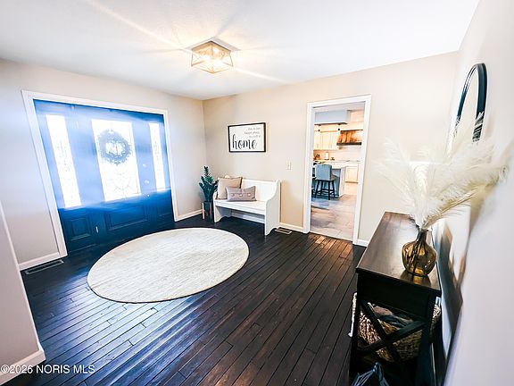 4th image of 3404 Gwilym Rd