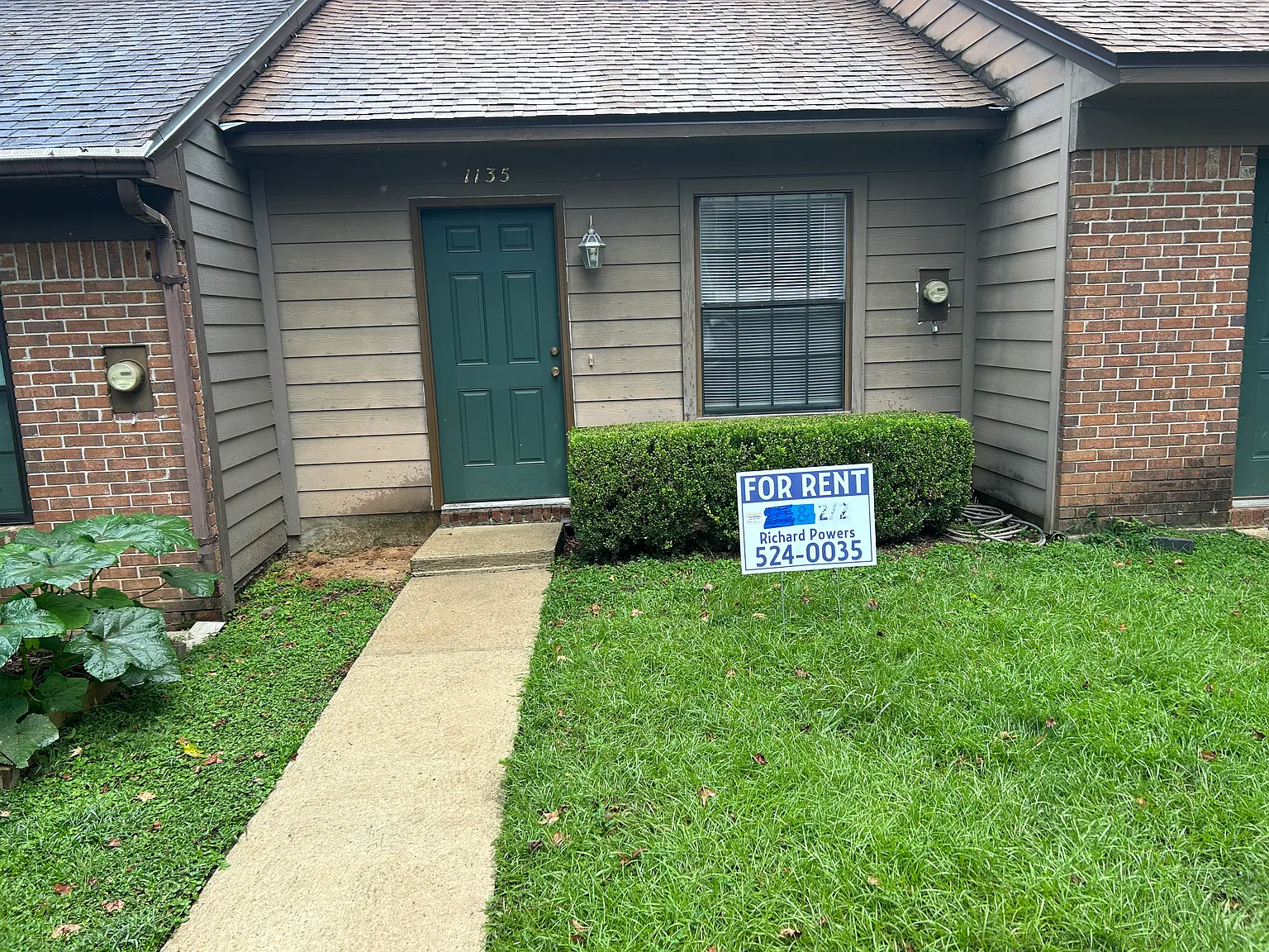 2 bed, 928 sqft, $1,200 — Photo 2