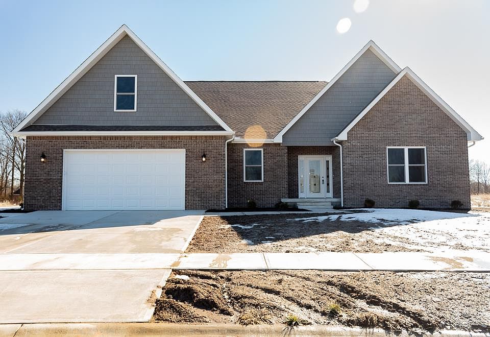 1st image of 128 Ferndale Dr