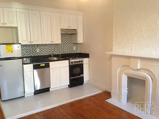 Rented by Brooklyn Heights Real Estate Inc | media 8