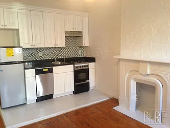 Rented by Brooklyn Heights Real Estate Inc