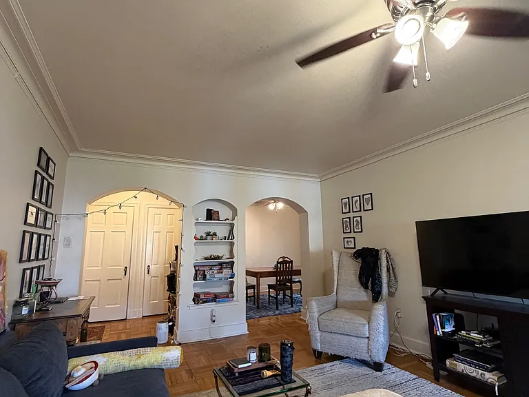 5920 Walnut St #202 — Photo 10