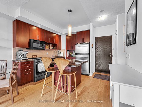 2nd image of 120 Homewood Ave #1510