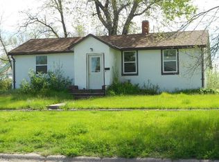 325 N Maverick St, Gordon, NE 69343