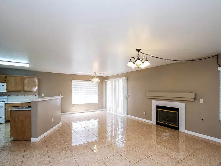5239 Edna Crane Ave — Photo 3