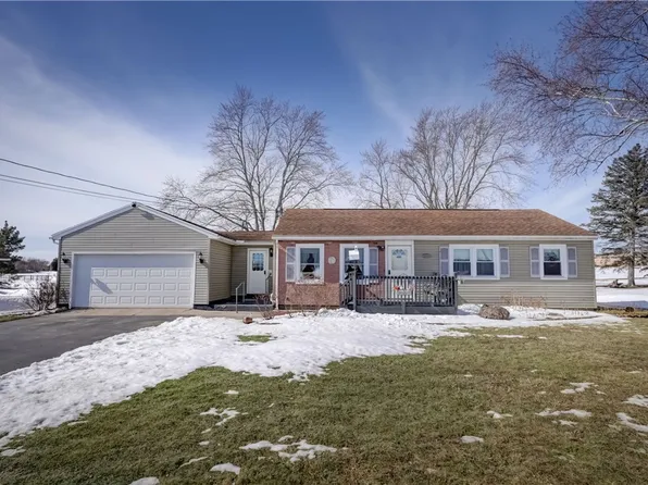 65 Fairbanks Rd, Churchville, NY 14428