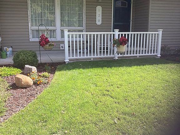 3rd image of 120 Camillus Park Dr