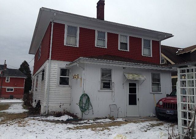 2nd image of 91 Clinton Ave