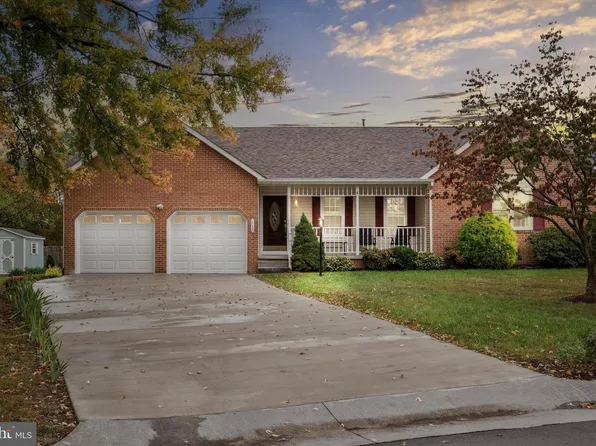 112 Jefferson Ct, Stephens City, VA 22655