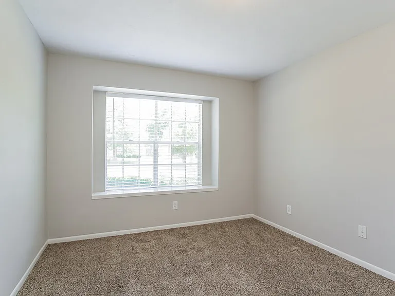 2707 Skelton Dr — Photo 11