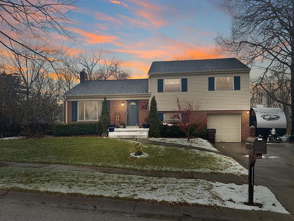 1st image of 1523 Robinway Dr