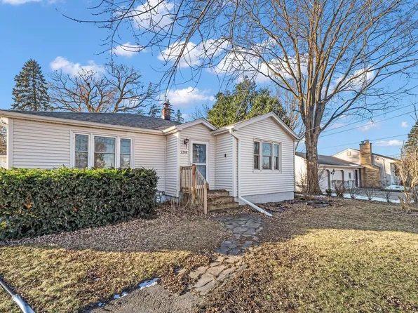 2308 Airline ROAD, Mount Pleasant, WI 53406