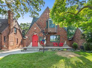 723 Elmwood St, Dearborn, MI 48124