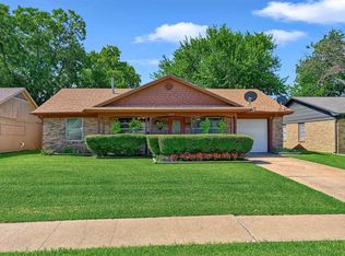 1804 W Belden St, Sherman, TX 75092