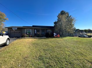 423 Bardstown Rd, Park City, KY 42160