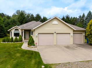 10102 S 2nd St, Schoolcraft, MI 49087