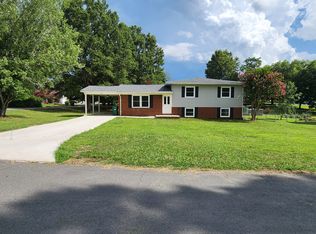 2006 Monza Dr, Albemarle, NC 28001