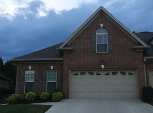 7643 Lenox Trace Dr, Hixson, TN 37343