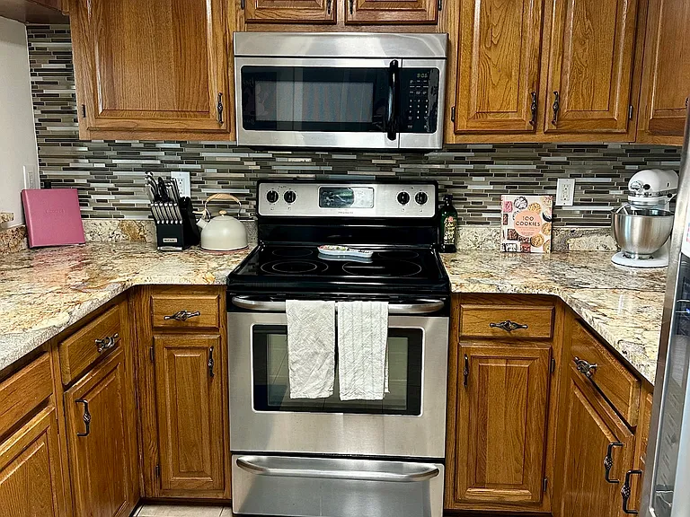 128 River Breeze Dr — Photo 13