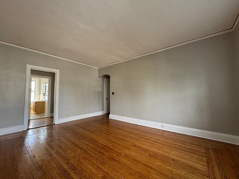 9-106 Vine St — Photo 4