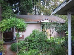 3633 Linden Ave N, Seattle, WA 98103