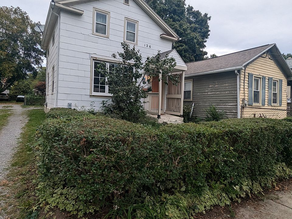 2nd image of 126 Gregory St