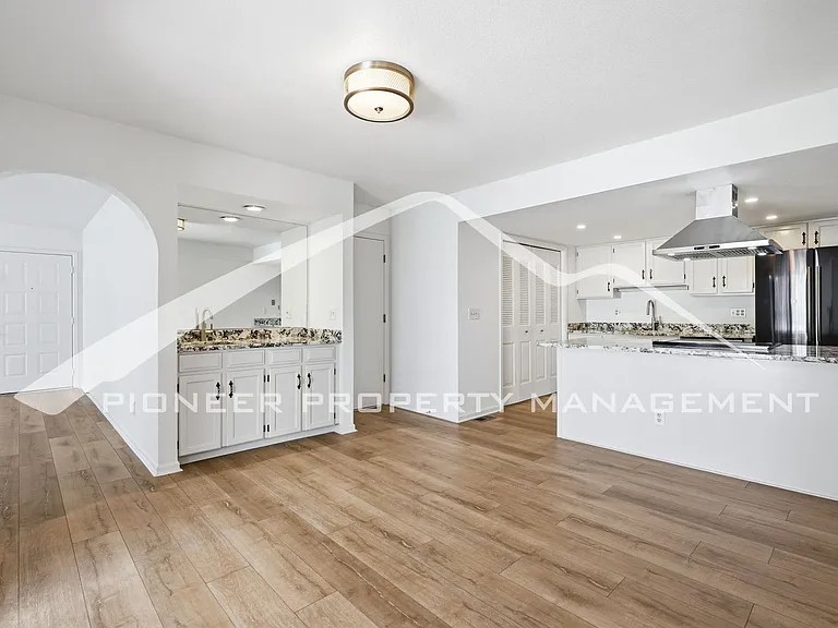 1465 S Troy St — Photo 5